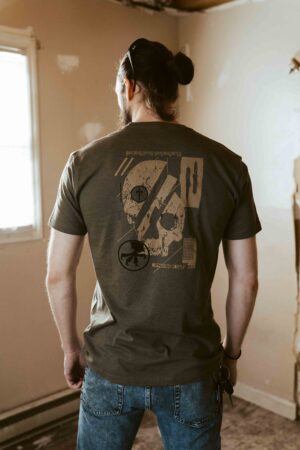 T-shirt unisexe à col rond avec motif de crâne en coupe transversale